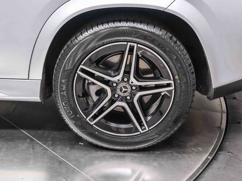 Certified 2024 Mercedes-Benz GLE 350 4MATIC image 9