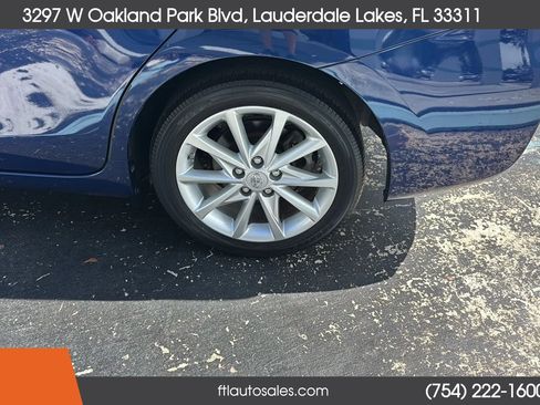 Used 2014 Toyota Prius V Five FWD image 14