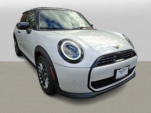 Certified 2025 MINI Cooper S image 3