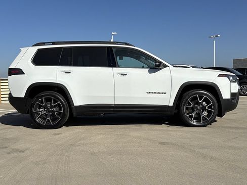 New 2026 Jeep Cherokee Overland w/ Advanced Pro Tech Group AWD/4WD image 2