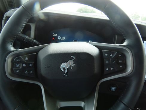 Certified 2025 Ford Bronco Badlands image 27