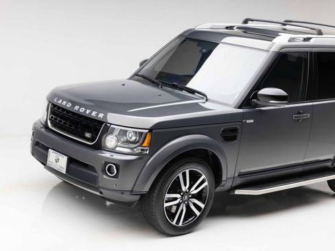 Used 2016 Land Rover LR4 HSE LUX AWD/4WD image 17