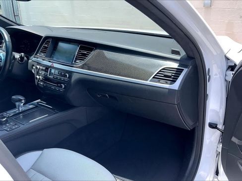 Used 2018 Genesis G80 3.3T Sport RWD image 23