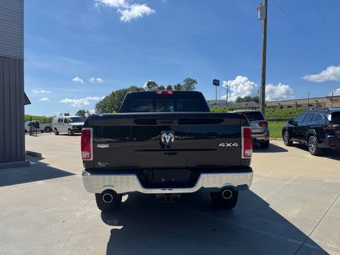 Used 2015 RAM 1500 Laramie w/ Convenience Group AWD/4WD image 5