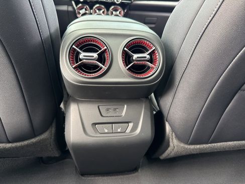 Used 2025 Chevrolet Blazer EV RS RWD image 33