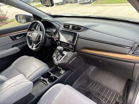 Used 2017 Honda CR-V Touring image 13