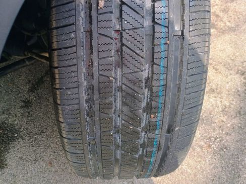 Used 2025 Mercedes-Benz GLE 450e 4MATIC image 32