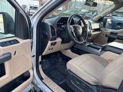 Used 2018 Ford F150 XLT w/ Equipment Group 301A Mid image 13