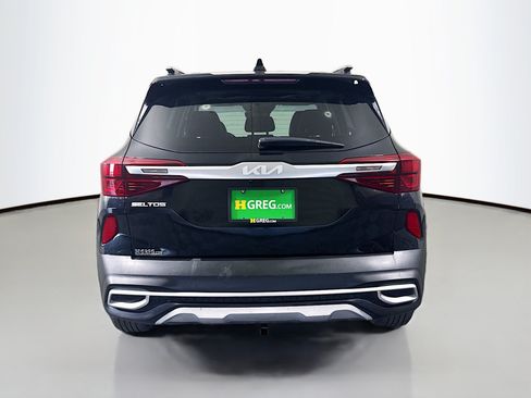 Used 2022 Kia Seltos EX AWD/4WD image 8
