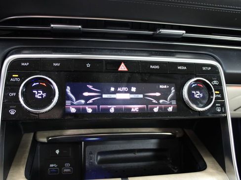 Used 2021 Genesis GV80 2.5T w/ Prestige Package 04 image 34