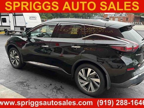 Used 2020 Nissan Murano SL w/ Moonroof Package AWD/4WD image 3