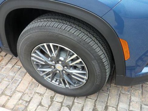 Used 2026 Chevrolet Traverse LT w/ Driver Confidence Package FWD image 10