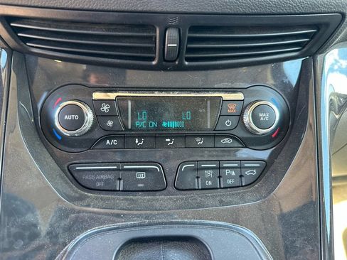 Used 2014 Ford Escape Titanium w/ Equipment Group 401A AWD/4WD image 40