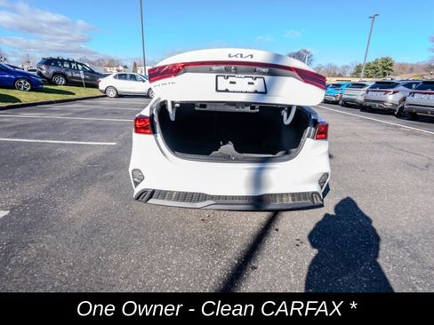 Used 2023 Kia Forte LXS image 11