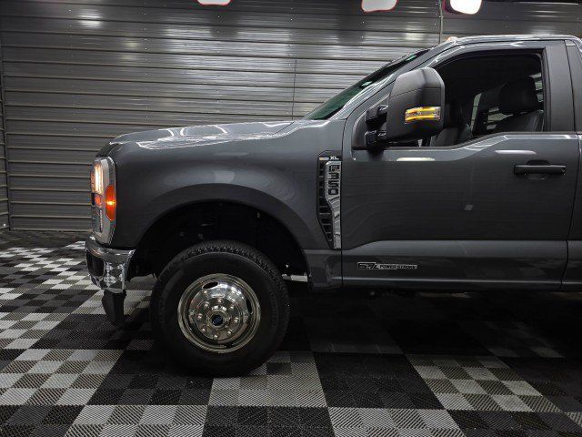 Used 2023 Ford F350 XL w/ XL Chrome Package AWD/4WD image 32