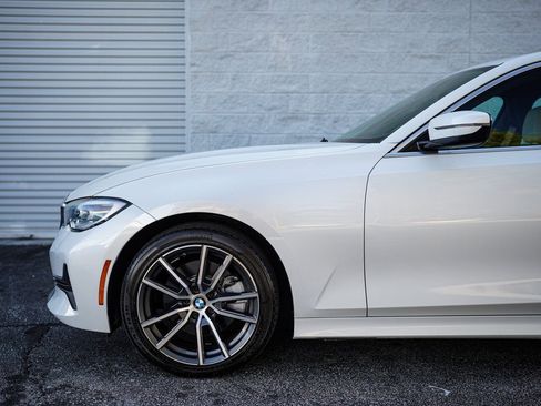 Used 2022 BMW 330i Sedan image 11