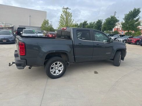 Used 2017 Chevrolet Colorado LT w/ LT Convenience Package image 3