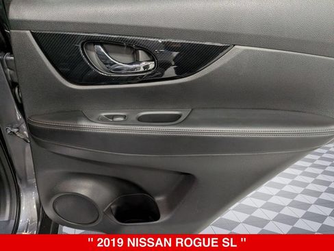 Used 2019 Nissan Rogue SL w/ Premium Package AWD/4WD image 31