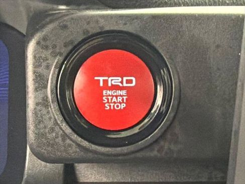 Certified 2026 Toyota Tacoma TRD Sport RWD image 29