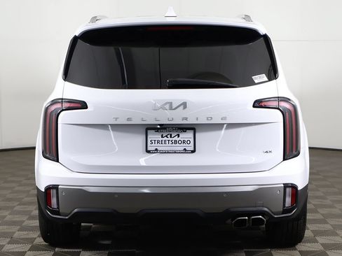 Certified 2025 Kia Telluride SX Prestige AWD/4WD image 18