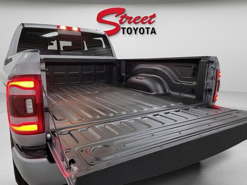 Used 2024 RAM 2500 Laramie image 7