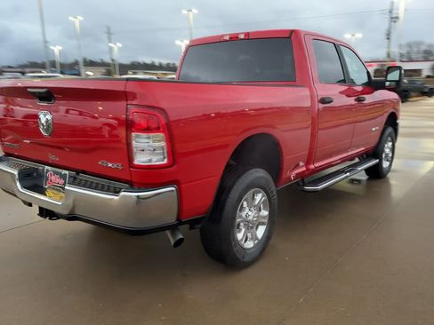 Used 2024 RAM 2500 Big Horn w/ Bed Utility Group image 9