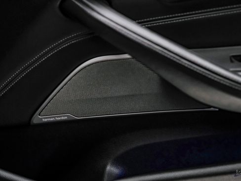 Used 2022 BMW M5 w/ Competition Package image 85