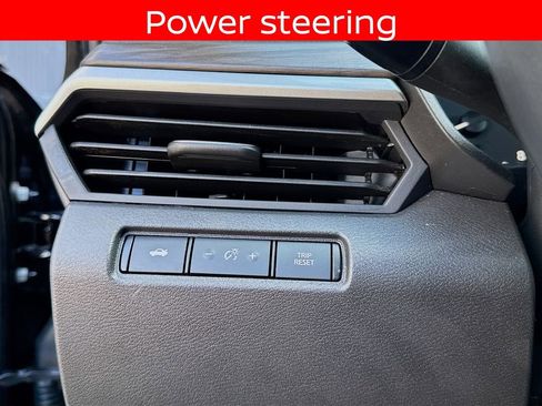 Used 2025 Nissan Altima 2.5 SV image 15