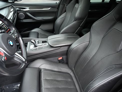 Used 2017 BMW X6 M image 9