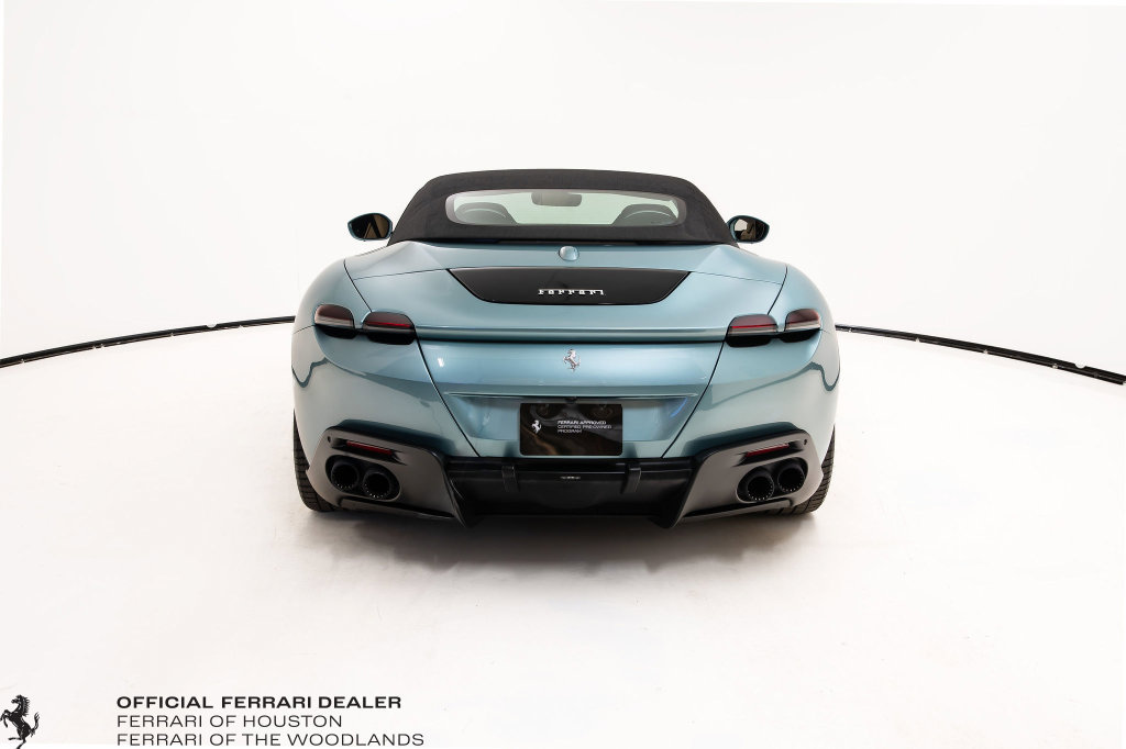 Certified 2024 Ferrari Roma Spider RWD image 31