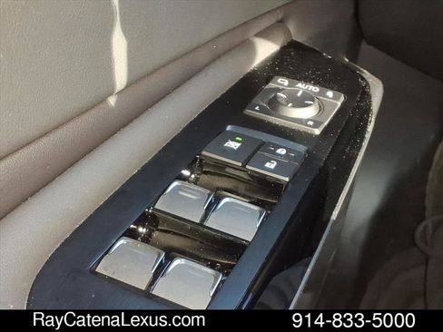 Certified 2023 Lexus ES 350 w/ Premium Package image 11