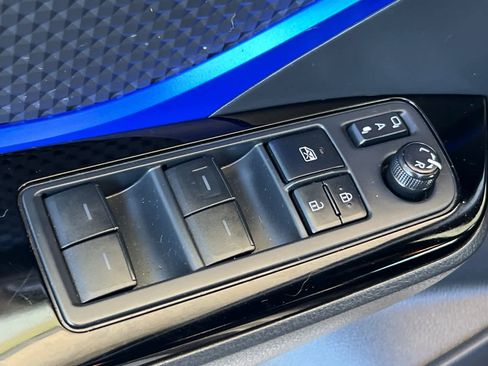 Certified 2020 Toyota C-HR XLE FWD image 13