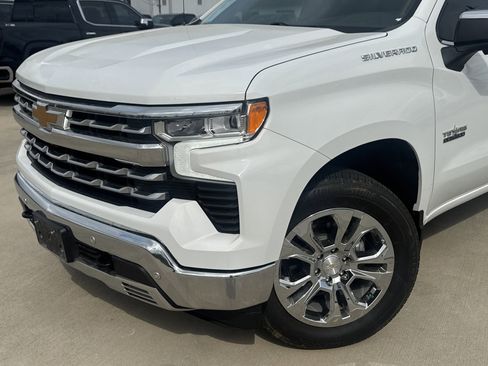 Used 2024 Chevrolet Silverado 1500 LTZ image 2