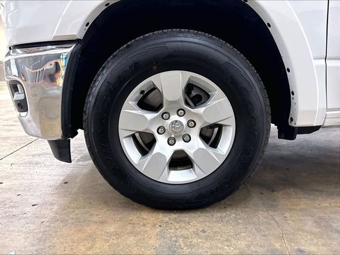 Used 2025 RAM 1500 Big Horn AWD/4WD image 12