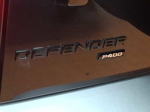 Used 2023 Land Rover Defender 130 SE image 29