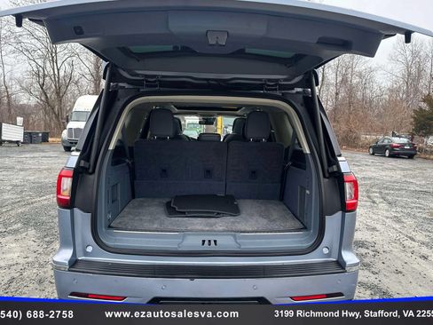 Used 2020 Lincoln Navigator L Black Label w/ Cargo Convenience Package AWD/4WD image 11