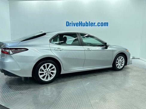 Used 2023 Toyota Camry LE image 2