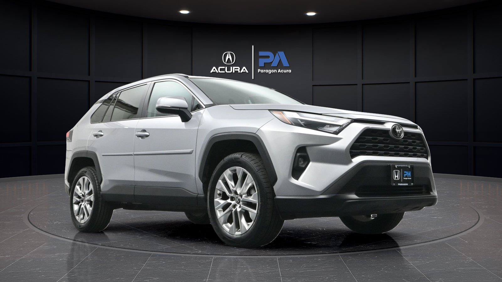 Used 2022 Toyota RAV4 XLE Premium AWD/4WD image 25