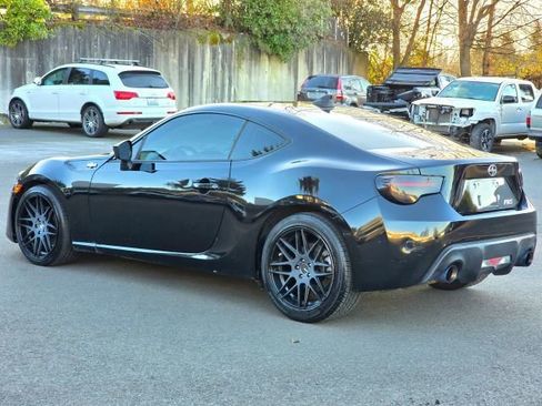 Used 2013 Scion FR-S image 5
