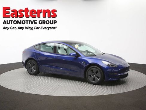 Used 2023 Tesla Model 3 Standard Range RWD image 41