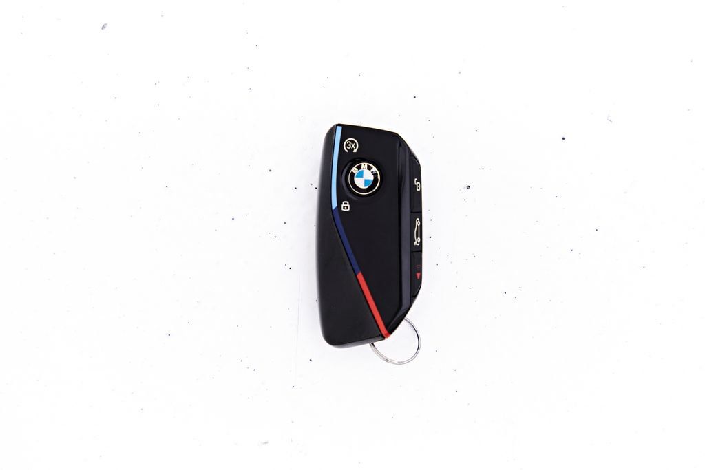 Used 2026 BMW M5 w/ Carbon Package AWD/4WD image 80