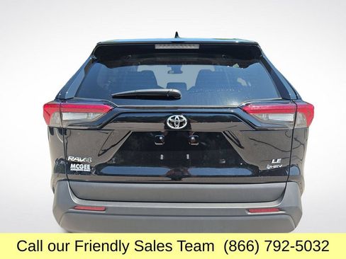 Certified 2025 Toyota RAV4 LE AWD/4WD image 5