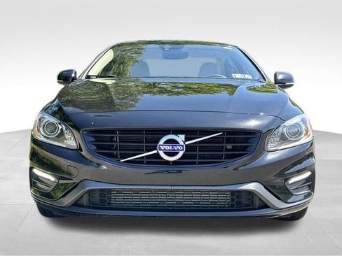 Used 2017 Volvo S60 T5 Dynamic w/ Vision Package AWD/4WD image 9