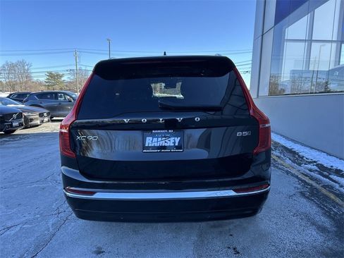 Certified 2023 Volvo XC90 B5 Plus image 7