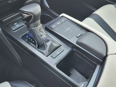 Used 2022 Lexus ES 350 F Sport image 19