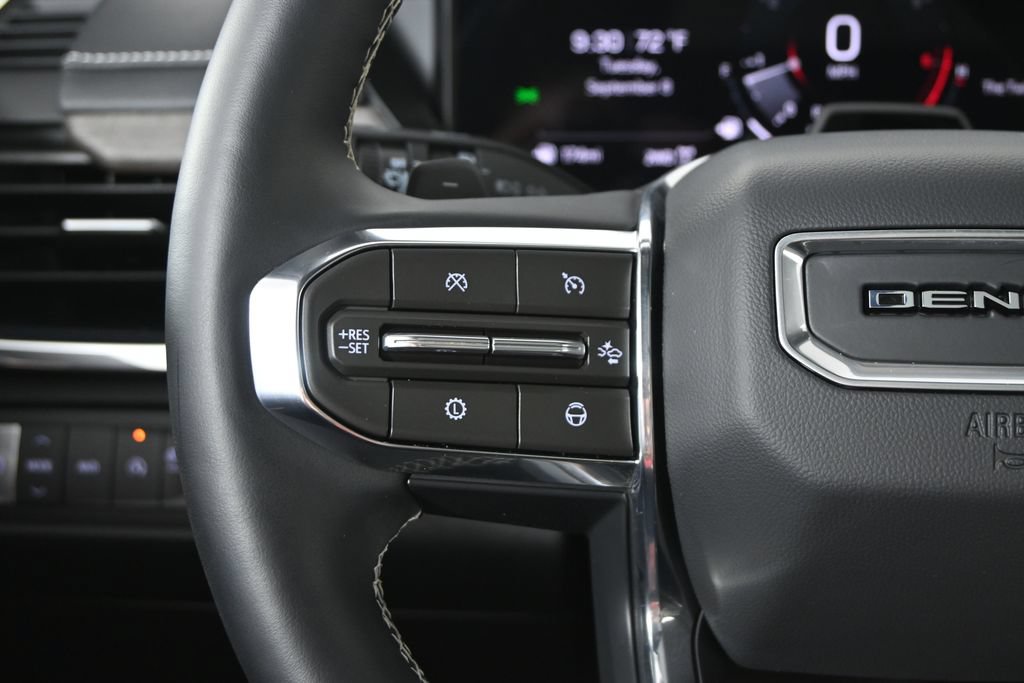 Used 2026 GMC Acadia Denali w/ Super Cruise Package AWD/4WD image 37