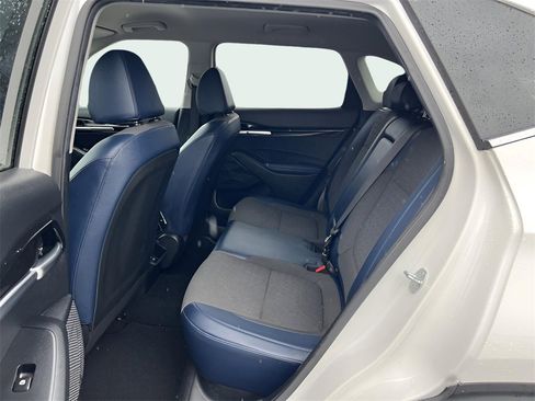 Used 2024 Kia Seltos S image 9