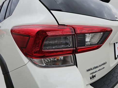 Certified 2021 Subaru Crosstrek 2.0i Premium w/ Moonroof Package image 40