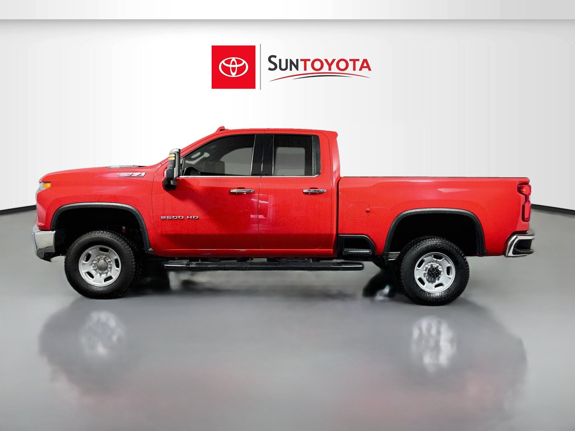Used 2023 Chevrolet Silverado 2500 LTZ AWD/4WD image 6