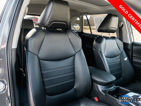Certified 2025 Toyota RAV4 XLE Premium image 30